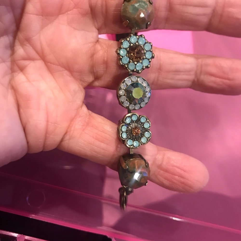 Bracelet